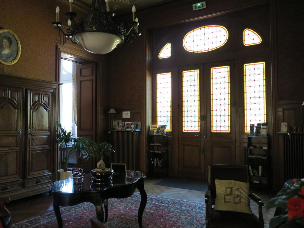 Chateau De Verrieres & Saumur