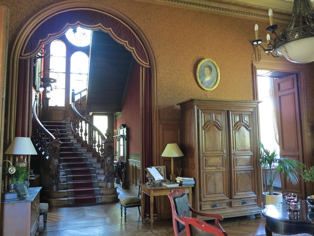 Chateau De Verrieres & 5*