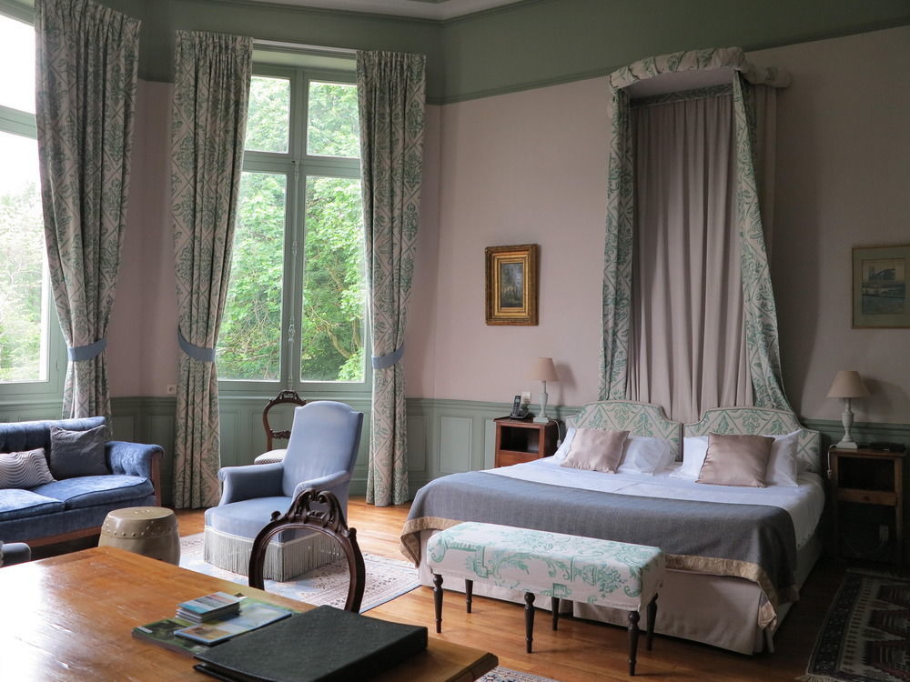 Chateau De Verrieres & Hotel 5*